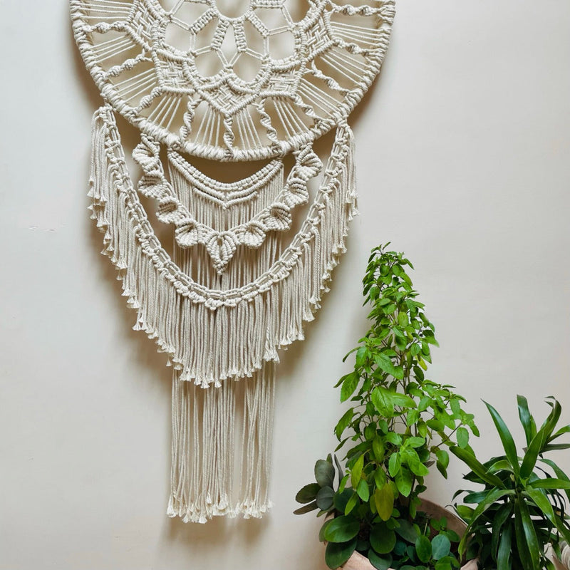 Handcrafted Macrame 'Lotus' Dreamcatcher