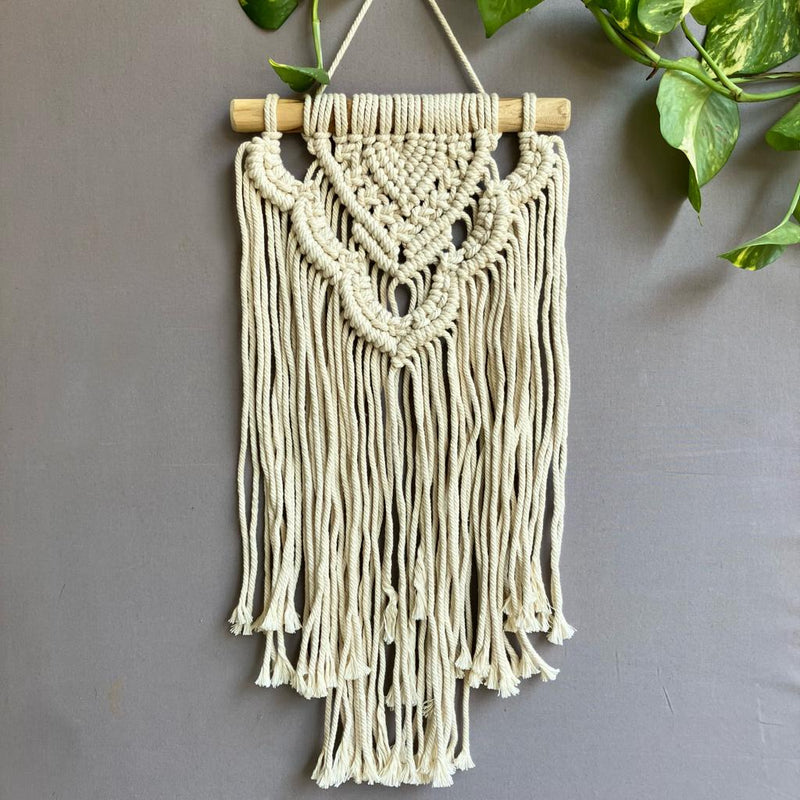 Handcrafted Macramé 'Waterfall' Wallhanging  Small