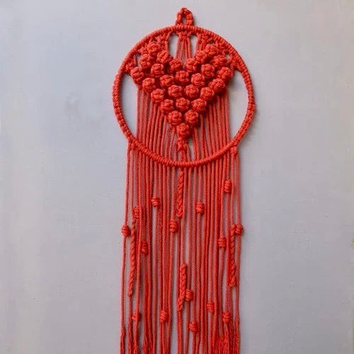 Handcrafted Macramé 'Le Coeur' Dreamcatcher Wallhanging