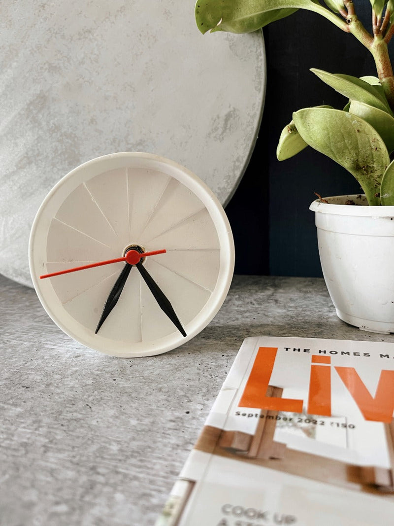 Concrete Desk Clock