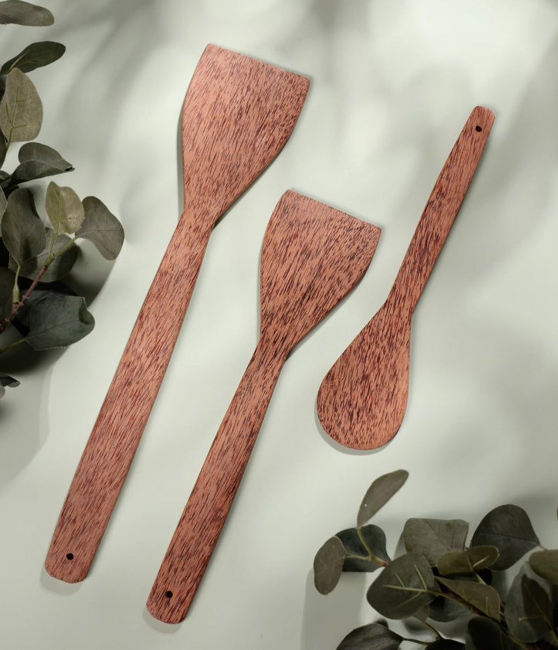 Upcycled coconut wood Kirti spatula (set of 3)