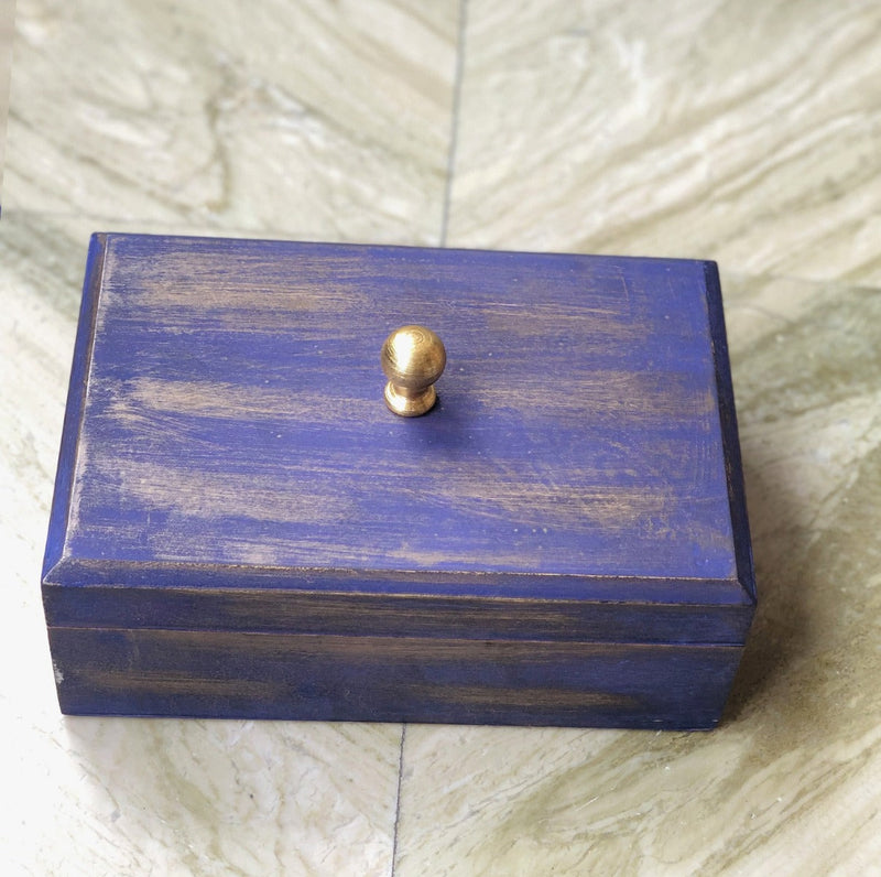 Purple Knob Box