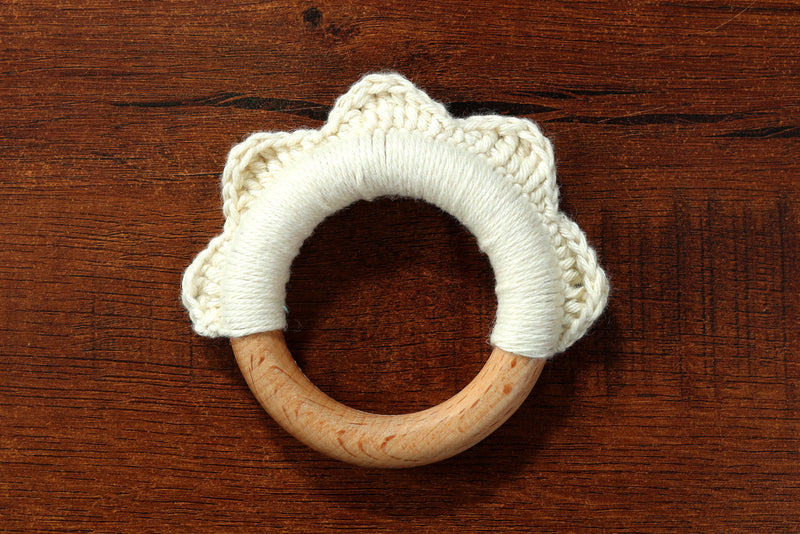 HANDMADE RUFFLE WOODEN TEETHER  IVORY